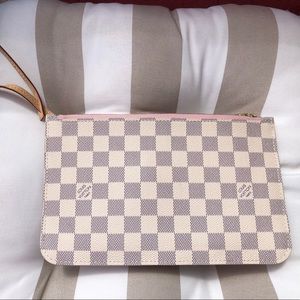 Authentic Louis Vuitton Monogram Neverful Wristlet